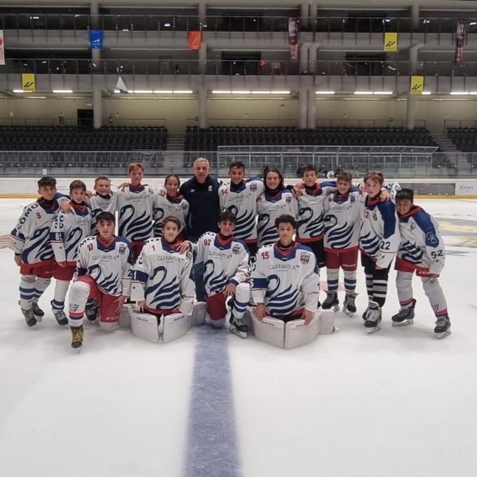 Hockey Como: gli U14 lariani battono anche i Diavoli di Milano e si confermano al 4° posto
