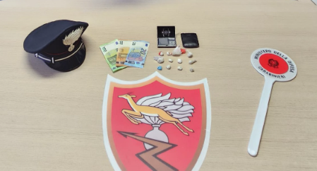 Alzate Brianza: spacciatore fermato con 7 grammi di cocaina, arrestato