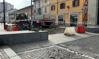 Lavori in piazza Roma a Mariano: i commercianti protestano, ma i parcheggi già oggi sono disponibili