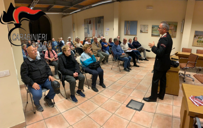 A lezione dai Carabinieri: due conferenze su come evitare i furti porta a porta