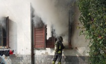 Incendio in un appartamento a Mozzate: ustionati un 55enne e un 24enne