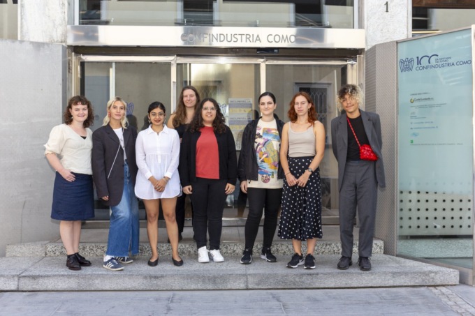 Al via la nuova edizione di “comON”: giovani designer da tutta Europa arrivano nelle aziende del tessile