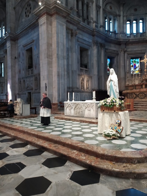 Peregrinatio Mariae: tanti fedeli in preghiera in duomo
