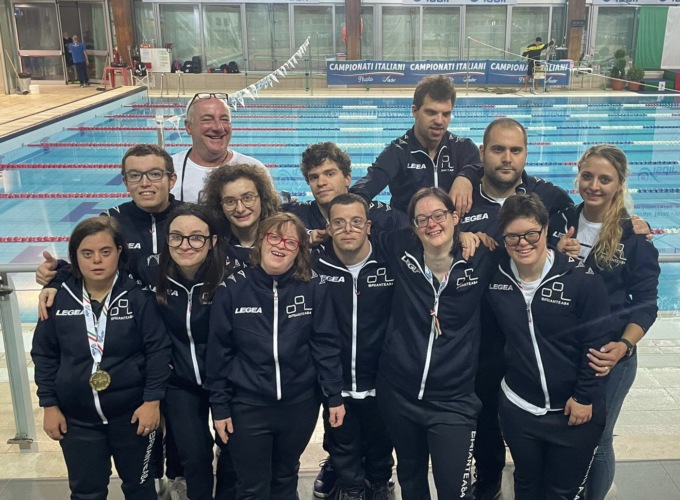 Briantea84: bottino straordinario ai Campionati italiani di nuoto, 25 le medaglie conquistate