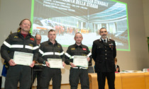 Sicurezza stradale: consegnati 175 riconoscimenti, 5 sono del comando dei Vigili del fuoco di Como