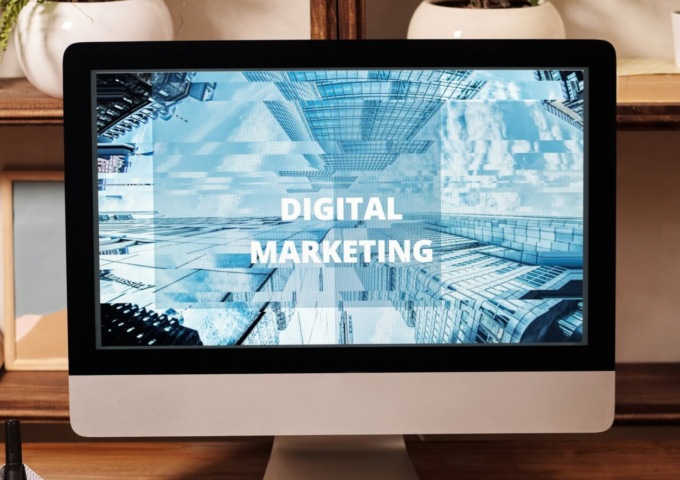 Poste Italiane: continuano i webinar gratuiti sull’educazione digitale, domani si parla di digital marketing
