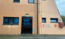 Vandalismi a Eupilio: puliranno gli adolescenti