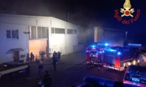 Incendio in azienda a Guanzate: intervengono 4 squadre dei Vigili del fuoco
