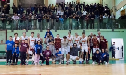 Basket Divisione Regionale 1: Le Bocce Erba vola e  ferma la corsa dei Cucciago Bulls domati 85-73