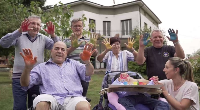 “Agorà 97” e Cooperativa “Como Consumo” insieme: la spesa è solidale