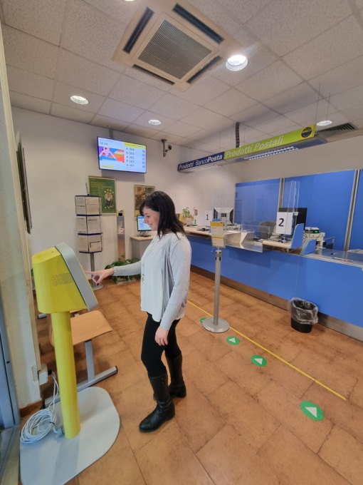 Poste Italiane: in quattro Comuni del Comasco arriva il “Gestore delle attese”