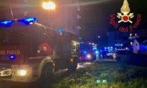 Incendio in casa, anziana portata in ospedale