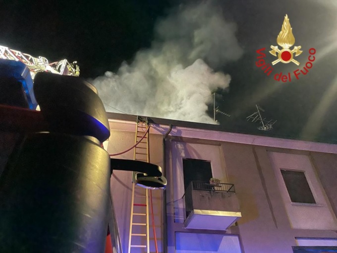 Appartamento a fuoco a Cabiate