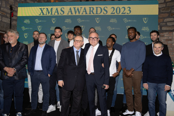 Gran Galà Christmas Awards 2023: tutti i premiati nella festa di Natale di Pallacanestro Cantù