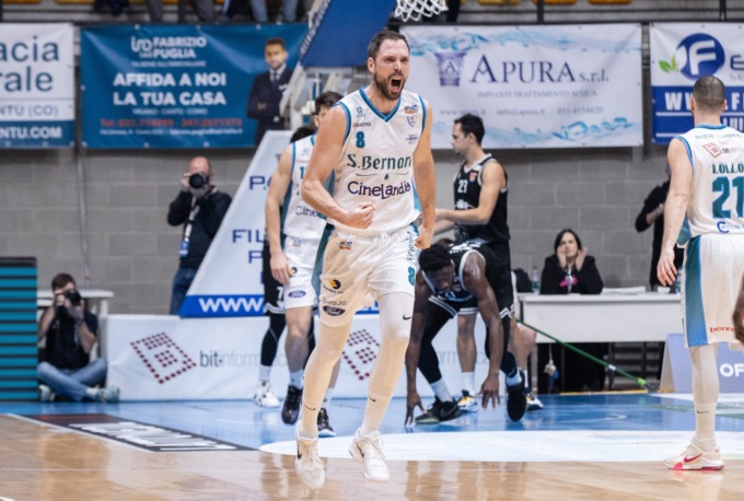 Basket, sfida di alta classifica al PalaFitLine per San Bernardo-Cinelandia