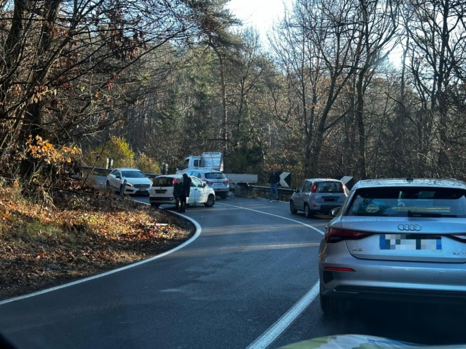 Incidente ad Alzate Brianza: due donne soccorse dal 118