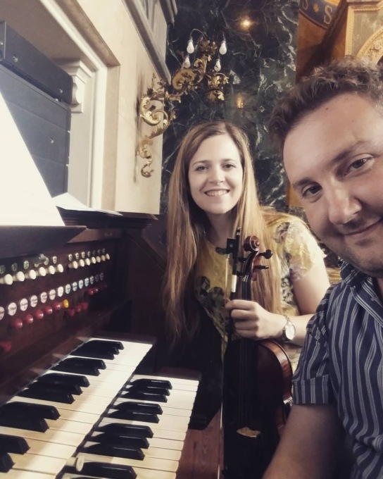 Musica e testimonianze a sostegno dell’Ucraina: Concerto di Natale nella basilica di Sant’Abbondio