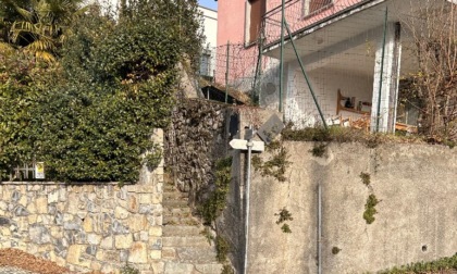 Torna a vivere l'antica scalinata di Castelmarte