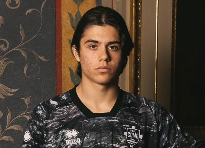 Como 1907: il giovane Rispoli firma il contratto con il club lariano, vicino l’arrivo dell’attaccante Gioacchini dagli Usa