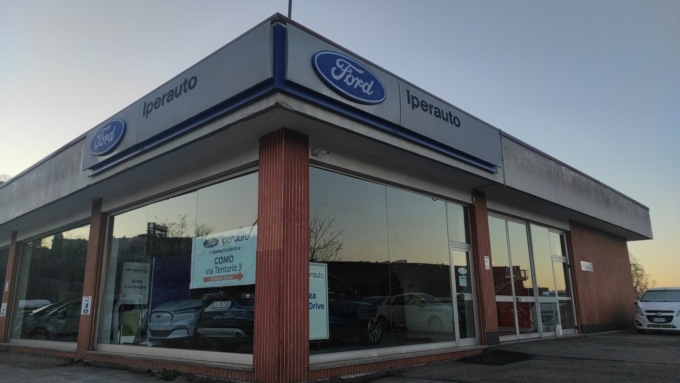 Chiude lo storico concessionario della “Ford” a Cantù