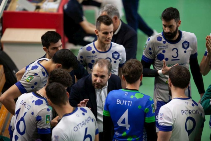 Pool Libertas Cantù: tempo di fare punti, domenica arriva l’ultima