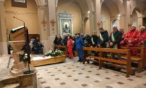 "Ciao zio Piero", chiesa gremita per l'addio al papà della Cri VIDEO