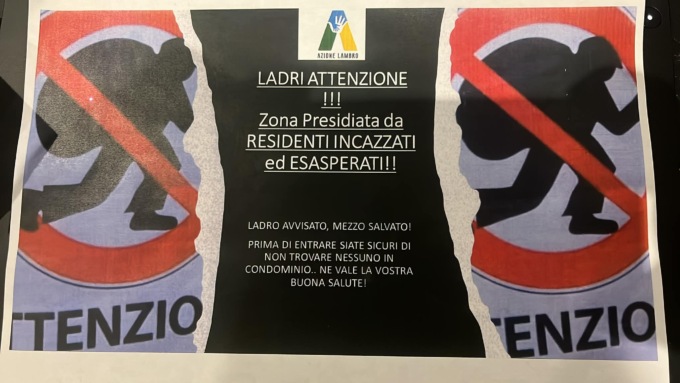 “Attenzione ai ladri: zona presidiata” Cartelli in paese contro i furti