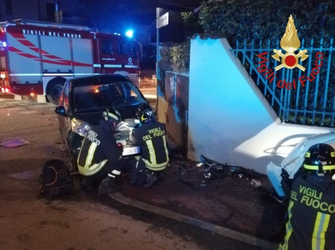 Incidente a Mariano: due persone ferite