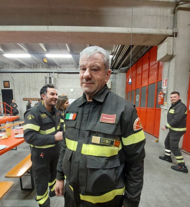 Bartesaghi si congeda: la festa a sorpresa dei colleghi Vigili del fuoco