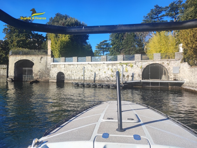 Occupazioni abusive sul Lago di Como: multa dalla Finanza