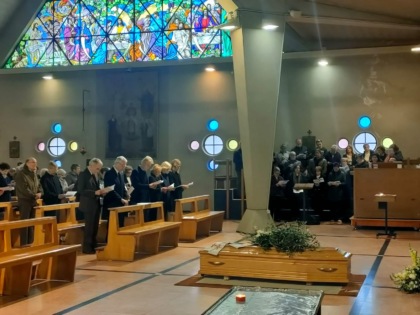 L’ultimo saluto per don Pietro Snider, parroco emerito di Bulgarograsso