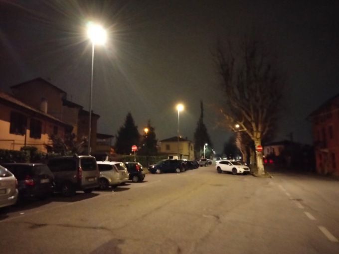 Nuova illuminazione, area mercato più sicura