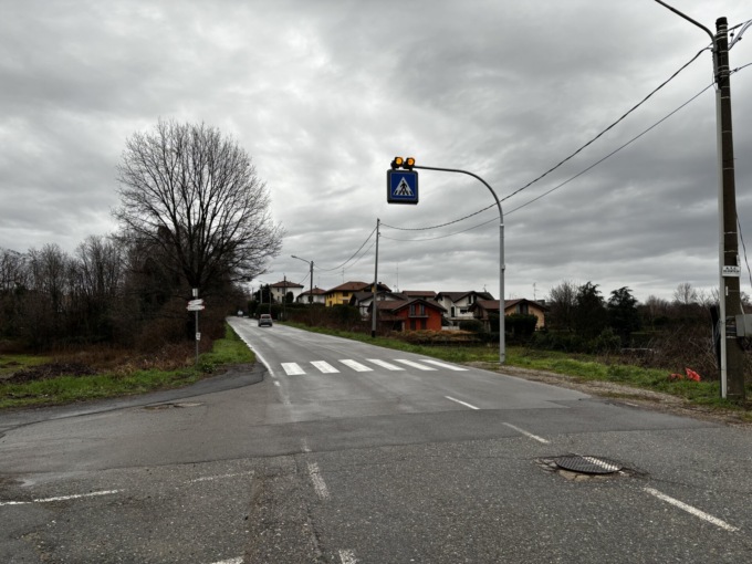 Velocità folle sula strada che porta all’Inter: in arrivo un semaforo fisso sul rosso