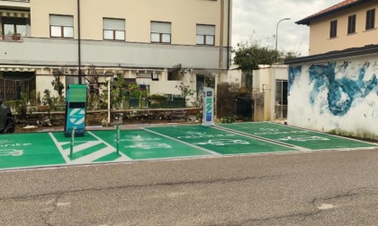 Arrivano le colonnine elettriche