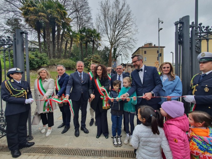 Inaugurato il parco Argenti intitolato a Falcone e Borsellino. Galbiati: “Cantù difende i valori di legalità, trasparenza e giustizia”