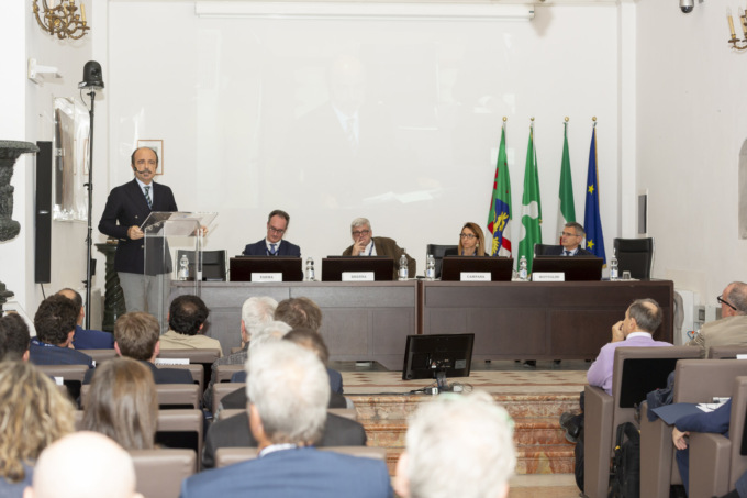 Tavolo di lavoro sul futuro del Lario