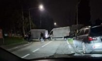 Rapina a Casnate: strade bloccate coi furgoni, come un anno fa