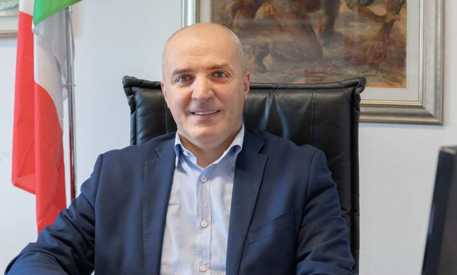 Il sindaco Colombo non si ricandida