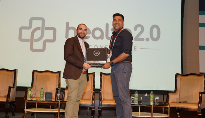 Un premio a Dubai per il dottor Soldini