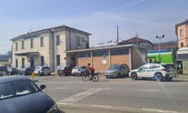 Minacciano i passeggeri sul treno: i Carabinieri fermano tre giovani a Cantù Asnago