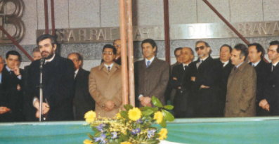 Quarant’anni dall’inaugurazione della sede della Bcc: una mostra celebra l’architetto che la progettò