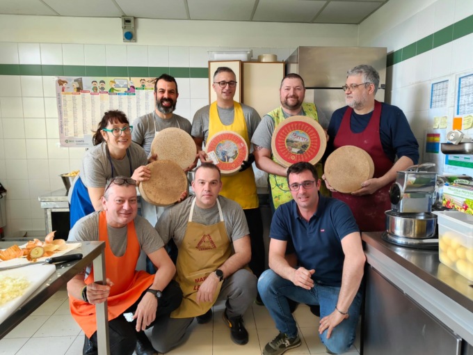 Doppia festa all’asilo, tra i sapori della Valtellina e una giornata coi papà