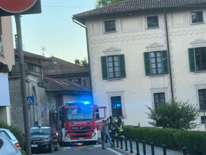 Incendio in via Volta