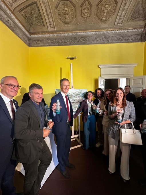 Acqua San Bernardo, Limited Edition dedicata al Lago di Como