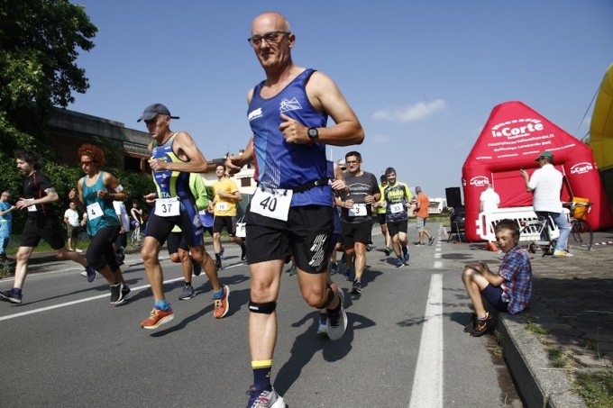 Bici e corsa che passione: il duathlon arriva in città, iscrizioni aperte