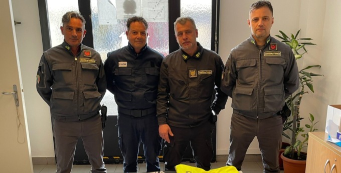 Intercettati 117.000 euro non dichiarati su un Regio Express