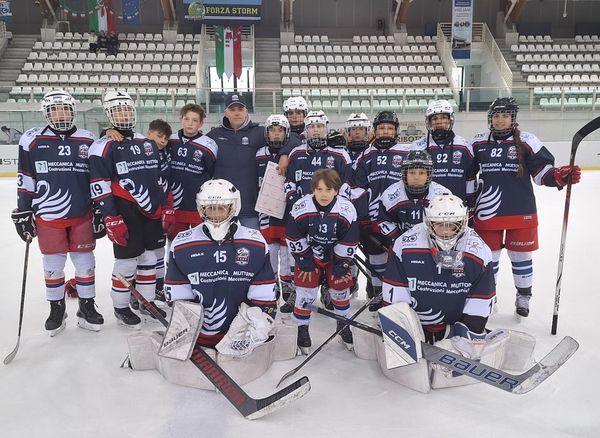 Hockey Como: Under12 terzi al Torneo Devils, Under14 quarti a Pinerolo