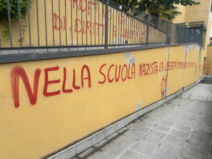 Dieci telecamere per proteggere la scuola in centro