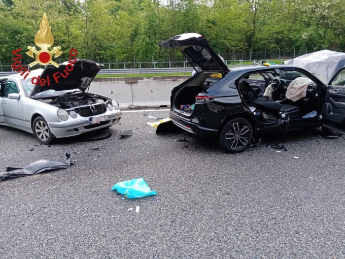 Grave incidente sulla A9: 12enne in arresto cardiocircolatorio