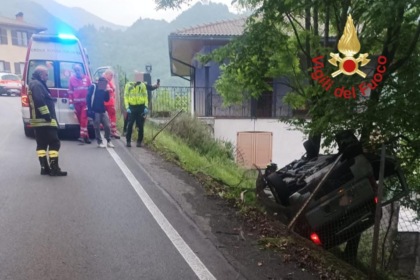 Incidente stradale: ferita una giovane donna